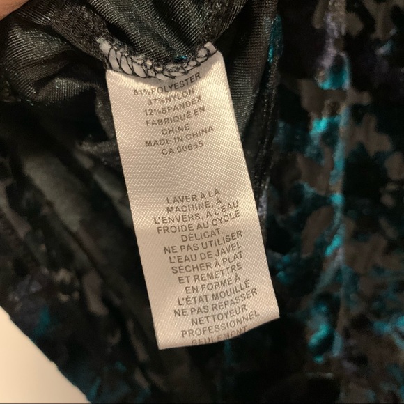 Velvet Camo Print Tee Shirt - Picture 10 of 14